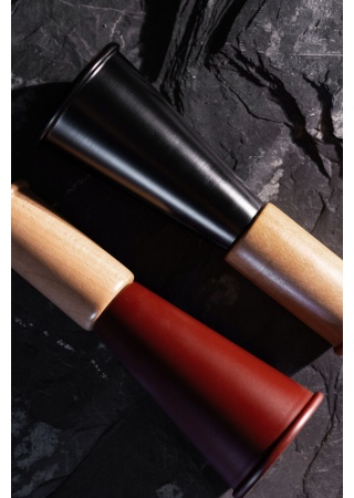 Mlýnek na pepř a sůl GURKEN, medium, červená/hnědá Mlýnek na pepř a sůl GURKEN, medium, červená/hnědá