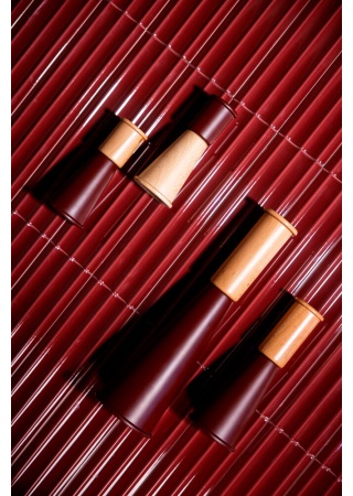 Mlýnek na pepř a sůl GURKEN, medium, červená/hnědá Mlýnek na pepř a sůl GURKEN, medium, červená/hnědá