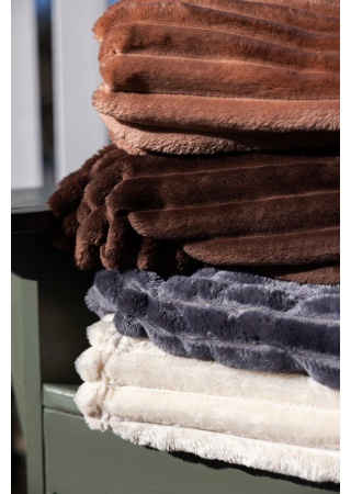 Deka ESTHER FLEECE, světle hnědá Deka ESTHER FLEECE, světle hnědá