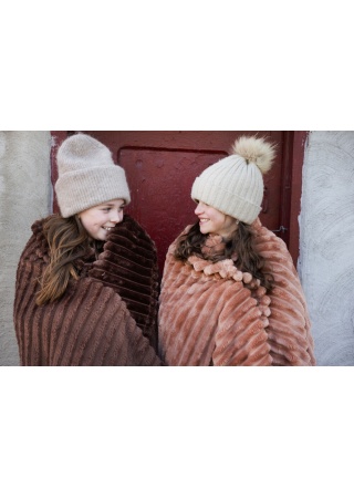 Deka ESTHER FLEECE, světle hnědá Deka ESTHER FLEECE, světle hnědá