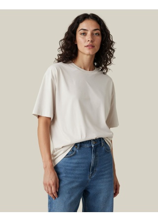 Tričko T-SHIRT LOOSE FIT (OCS) Tričko T-SHIRT LOOSE FIT (OCS)